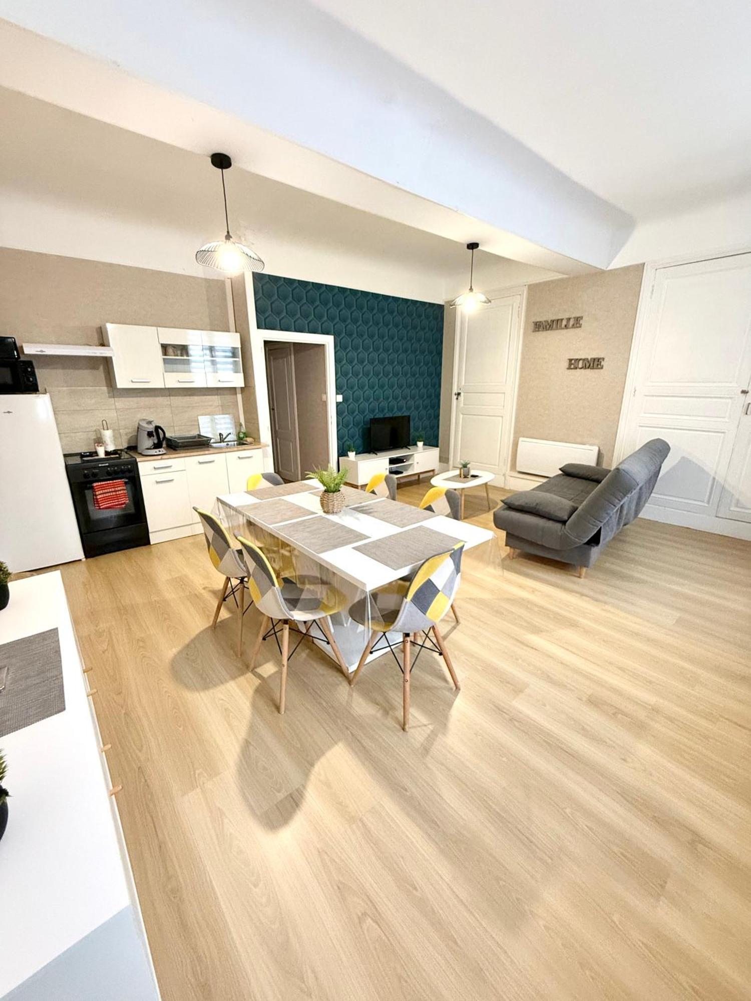 Le Retro Apartment Saint-Laurent-sur-Saone Exterior photo
